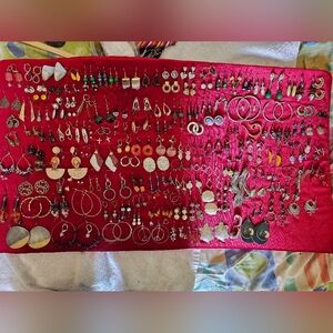 VINTAGE ,Earrings N Earrings//PLEASE READ DETAILS DESCRIPTION!!